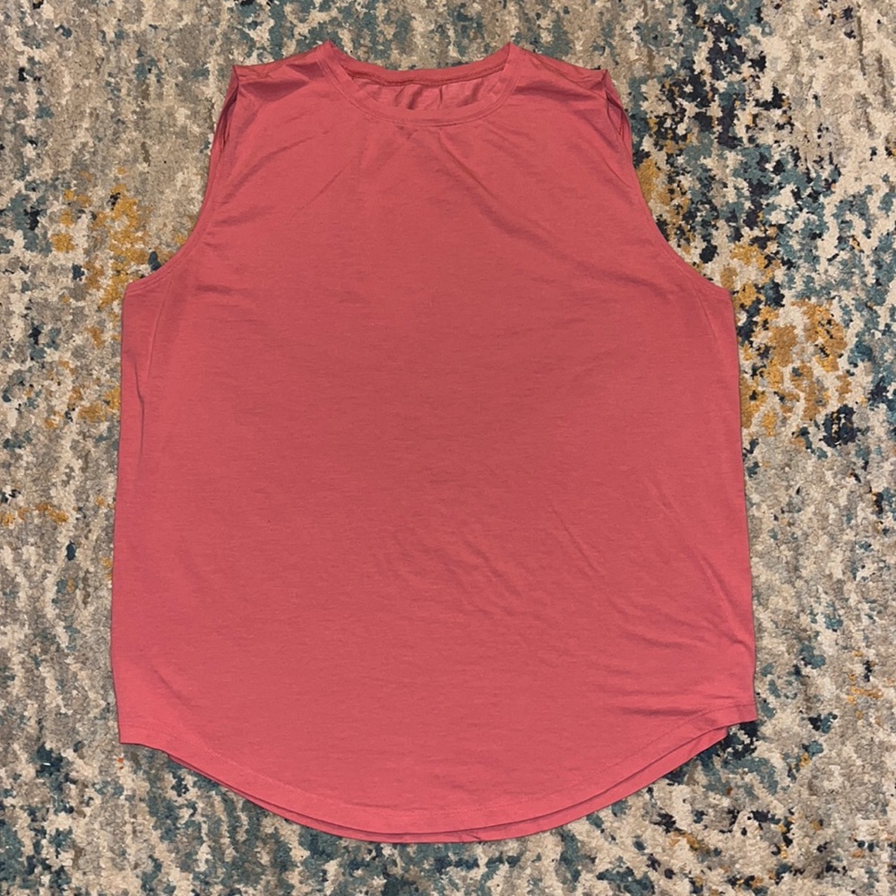 Lululemon muscle tank